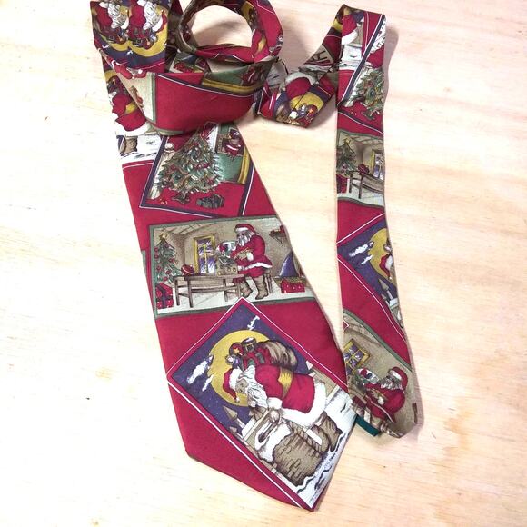 Men's CLUB ROOM Santa Silk Necktie 55" - Picture 2 of 4